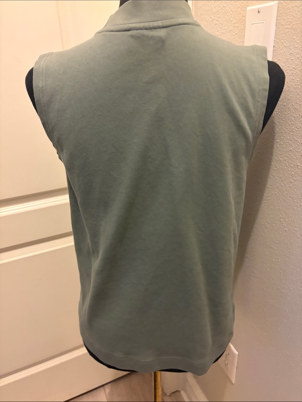 PACT Ribbed Collar Airplane Tank in Castor Green Size Small - Picture 3 of 4